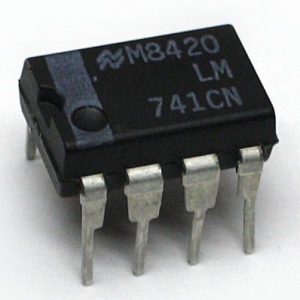მიკროსქემა LM741CN (63042)