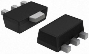 78L08 SOT-89 (SMD) (5613)